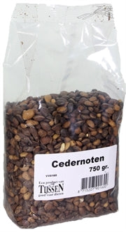 Cedernoten 750GR