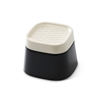 Savic Ergo Cube Voerb Cr/zw 22X22X16CM