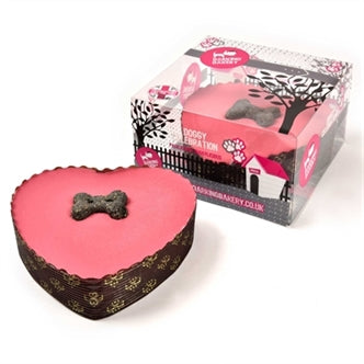 # Yoghurt Topped Pawty Cake Heart